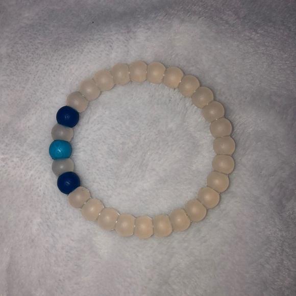 Bracelet - Picture 3 of 3